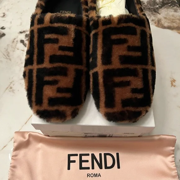 fendi size 42